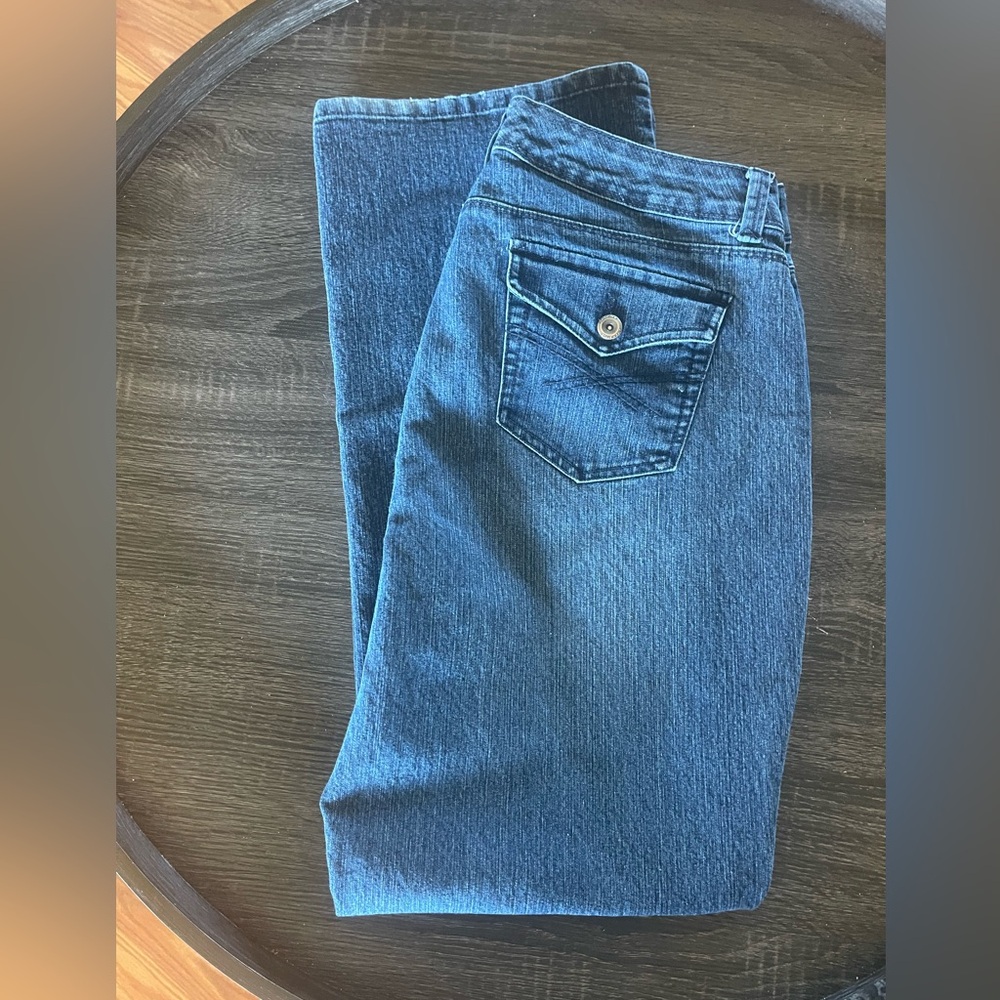 Sonoma Life Style Jeans.   Size 16 Average